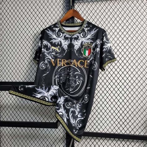 Maillot Italie/Italia Versace Black Edition 2023/24 – Play.